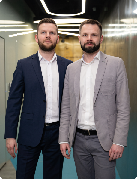 Михаил и Аркадий Лесняки